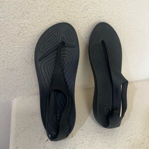 Crocs Womens Serena Sexi Black Sandal Women Size 8 W Thong Slingback Flip Flop